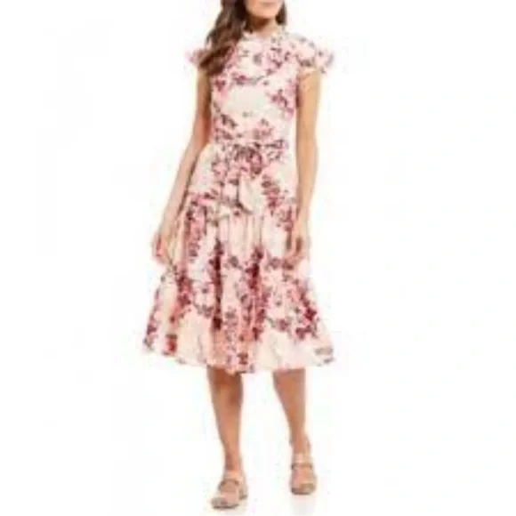 Floral Print Ruffle Sleeve Dress - Picture 13 of 13